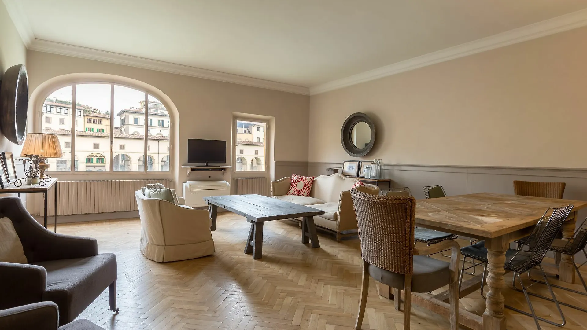 Luxury Romantic River Appartement Florence